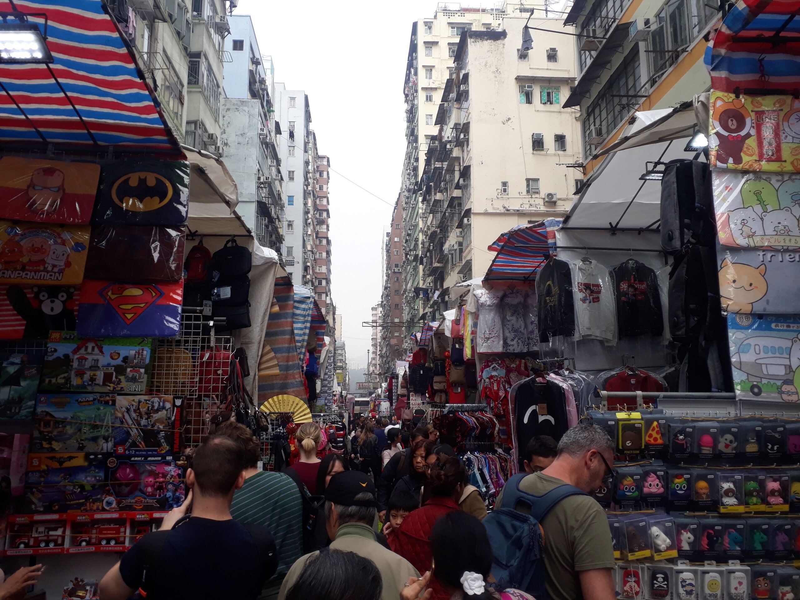 Keliling Pasar Mong Kok