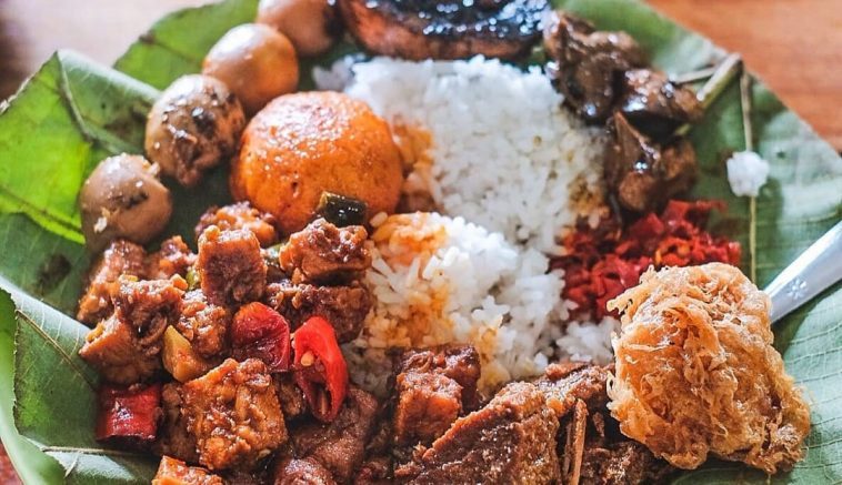 7 Makanan Khas Cirebon yang Bikin Ngiler