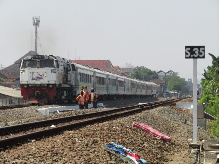 Argo Wilis: Sang Raja Selatan yang Nyaris Dihapus dari Grafik Perjalanan Kereta Api